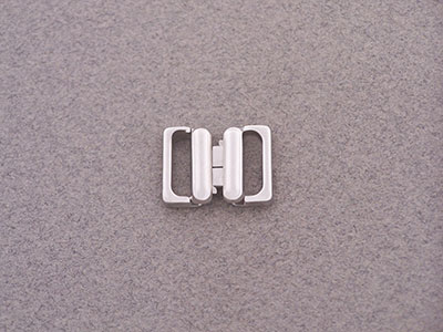 Allacciature in zamak